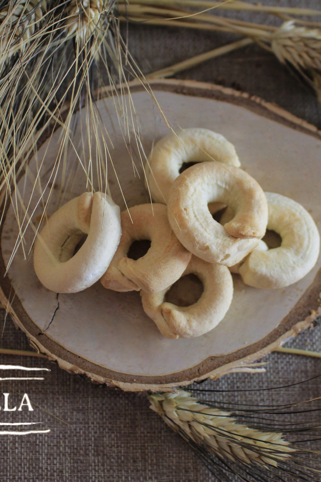 Tarallini mit Weißem Wein